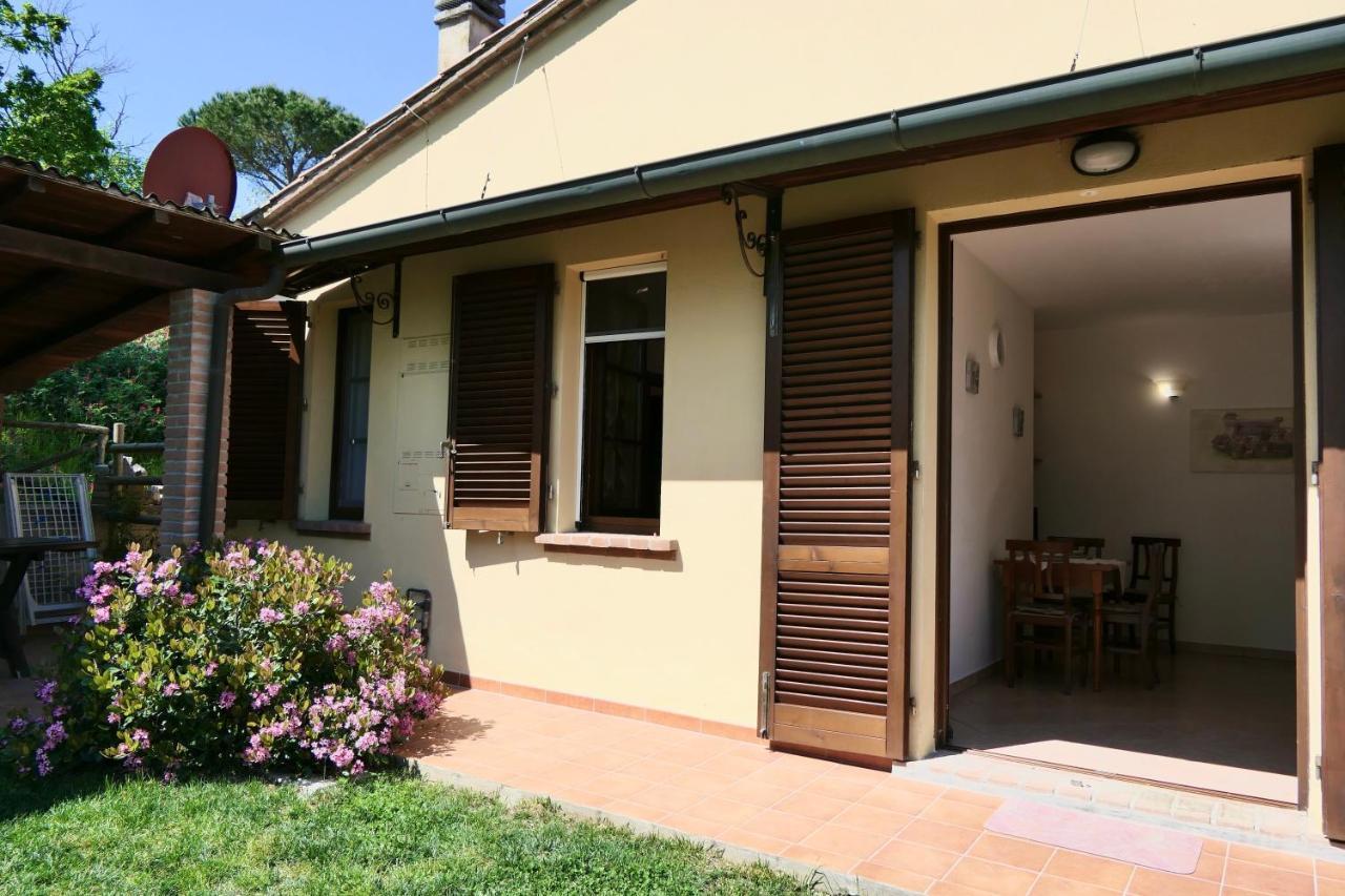 Chalet Elena In Montescudaio, Ground Floor With Fenced Garden Zewnętrze zdjęcie
